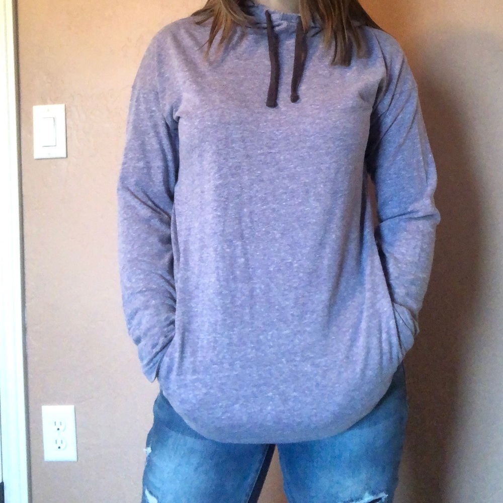 Under Armour pullover